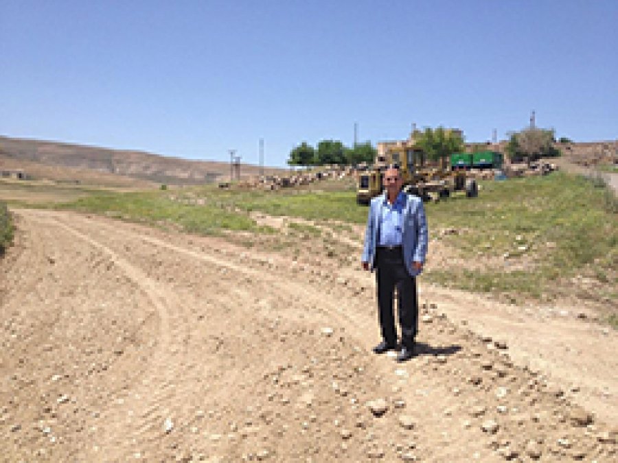 Köy Yol Yapım Çalışmaları Hızlandı