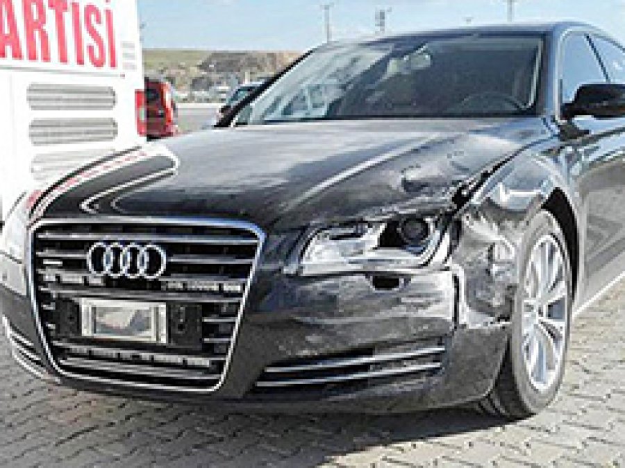Kılıçdaroğlu Trafik Kazası Geçirdi