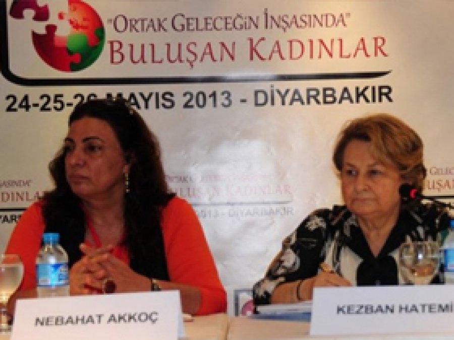 Hatemi: Yüzleşmeden Helalleşme Olmaz
