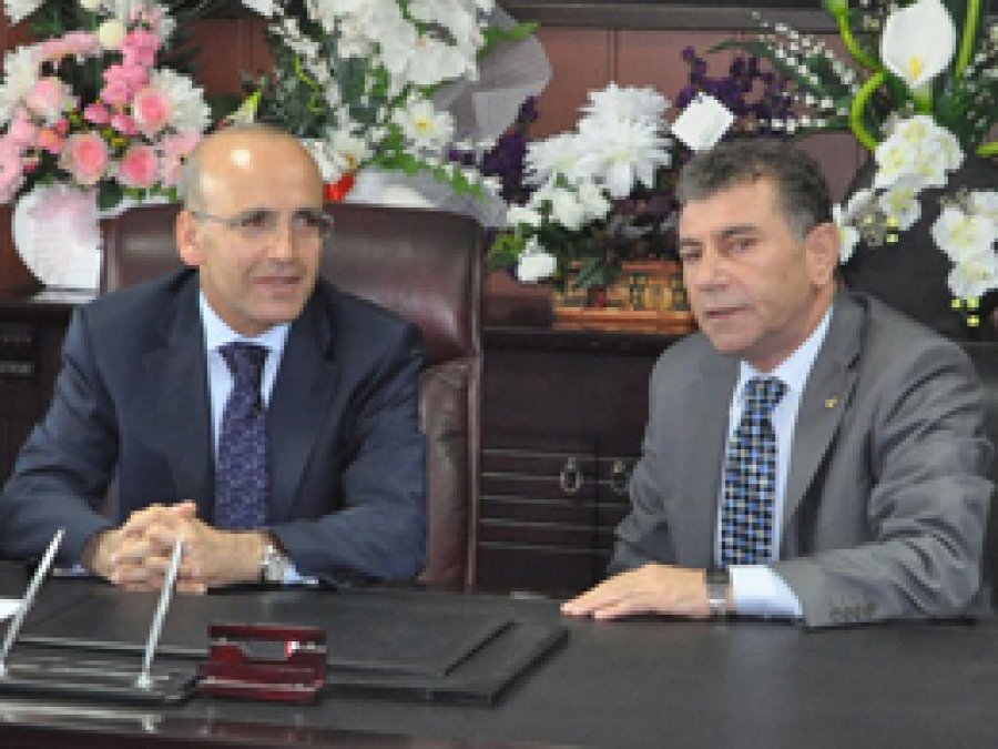 Şimşek: Hiçbir Ülke Kaos Ortamına İzin Veremez