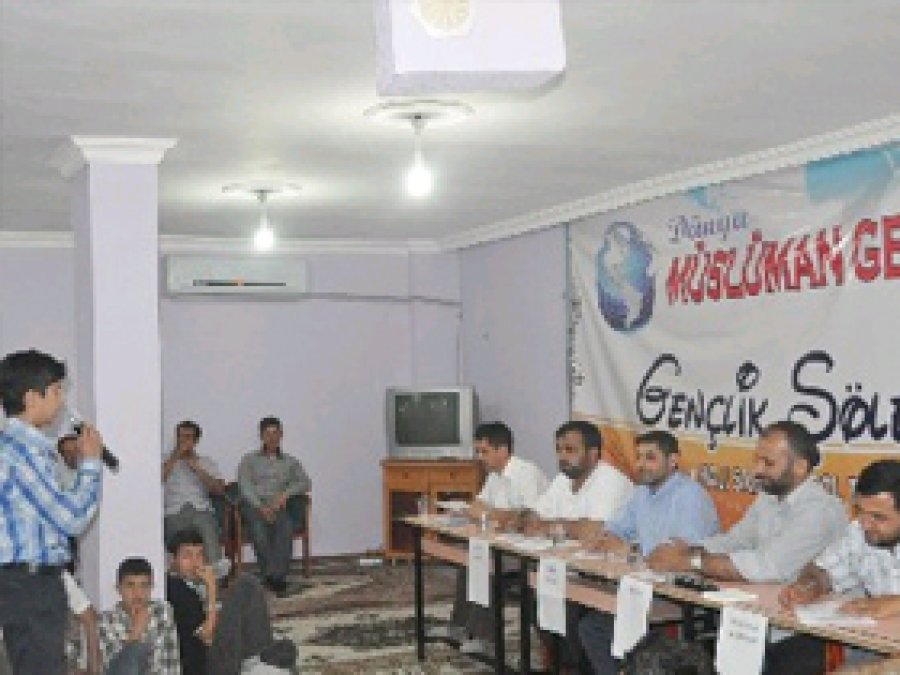 'Gençlik Haftası'nda İlahi Yarışması Yapıldı