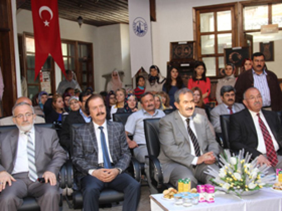 Sivas'ta İslami El Sanatları Sergilendi