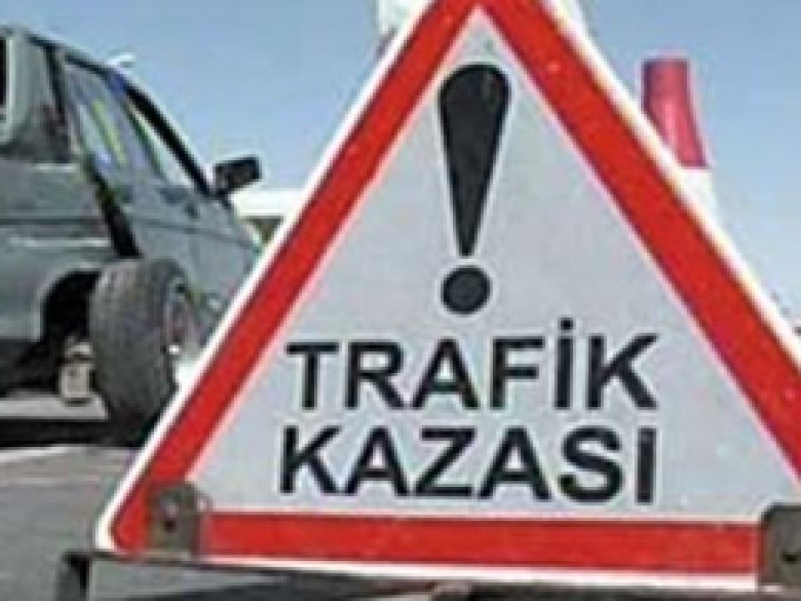 Diyarbakır'da Trafik Kazası: 15 Yaralı