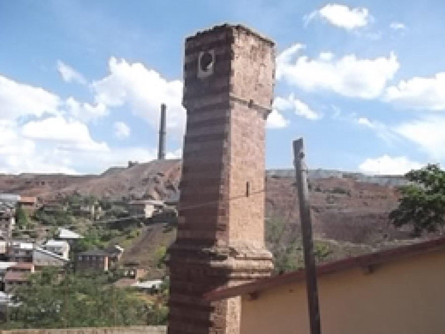 Maden'deki Tarihi Saat Kulesi Yıkılıyor