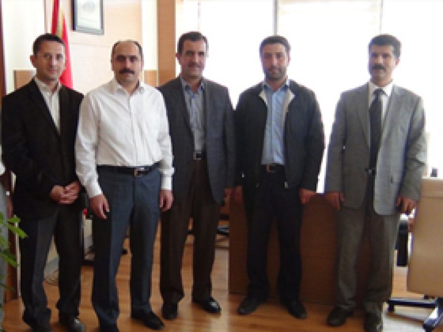 Van HÜDA PAR'dan KHB'ye Ziyaret