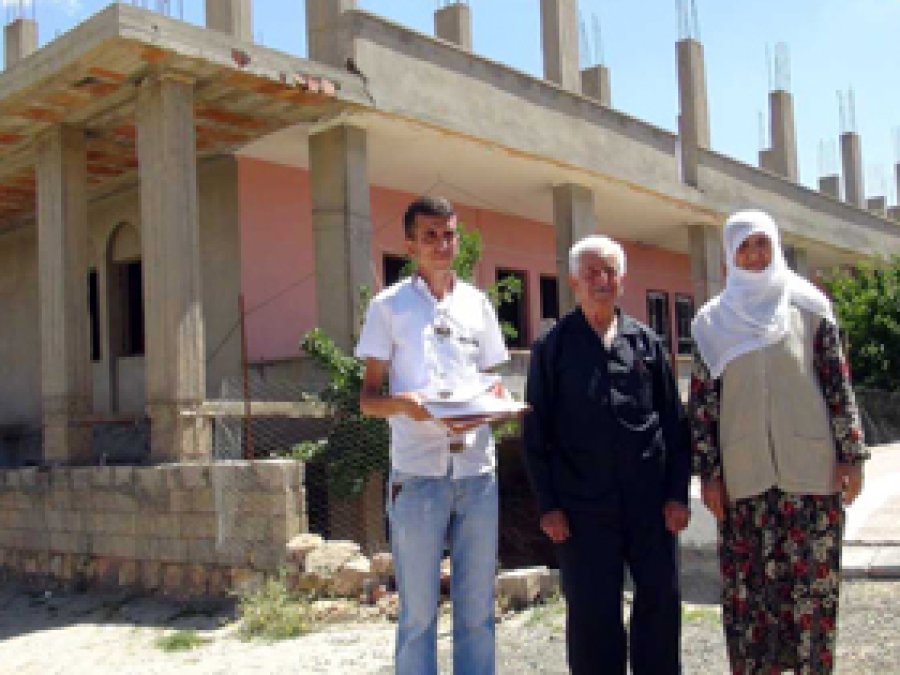 Encümenle Davasından Vazgeçmedi Evi Mühürlendi!