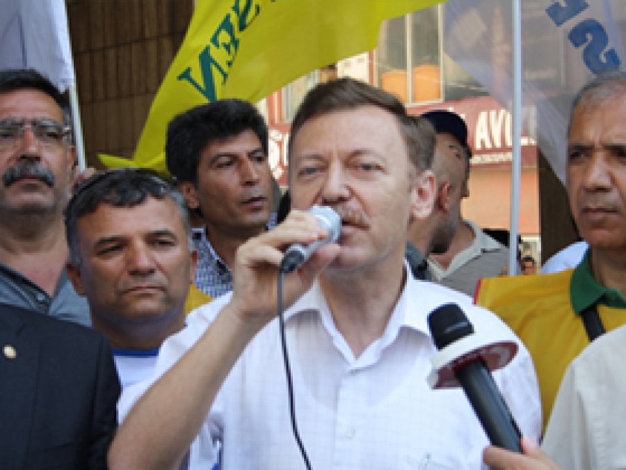 CHP'li Seçer: Sokaklarda Yaşananlar İsyandır