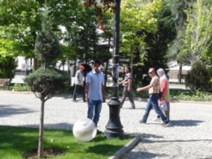 Karpuz Ampuller Tehlike Saçıyor