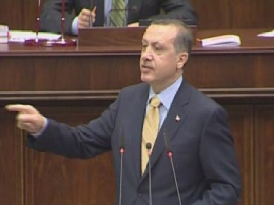 Sözleşmeli Personele Kadro Verilecek