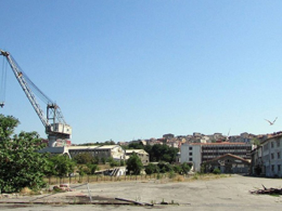 Tarihi Haliç Tersanesi Yıkılmayacak
