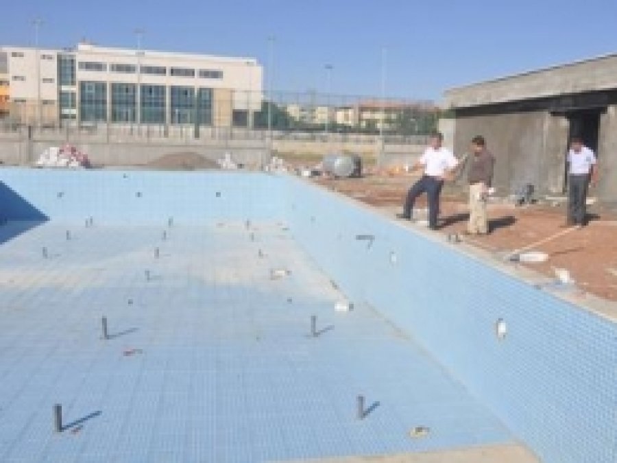 Siverek'teki Yüzme Havuzunda Sona Doğru