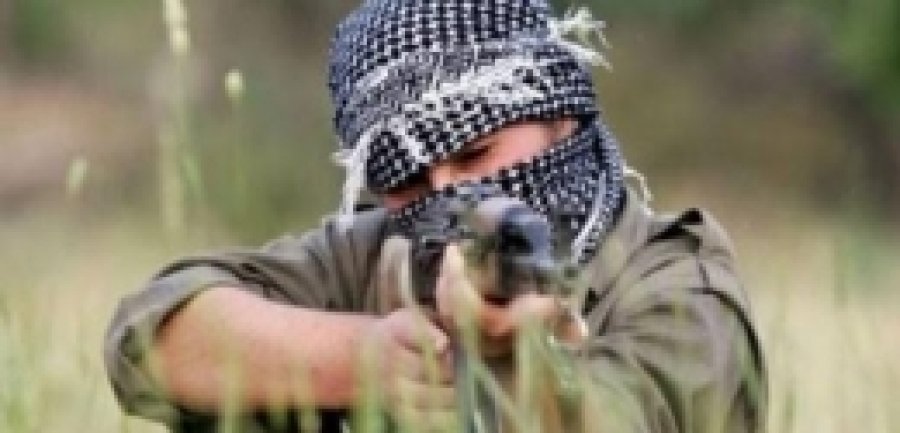 "PKK Karakola Taciz Ateşi Açtı"