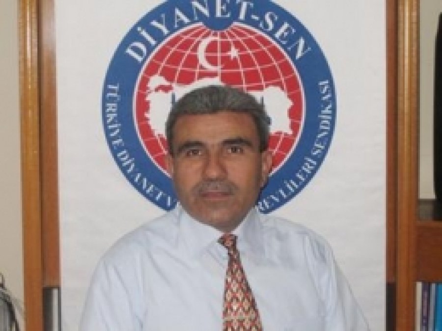 "Mısır'daki Darbe Kabul Edilemez"