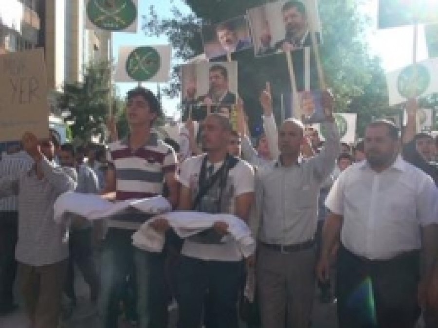 Gaziantep Gönüllü Kuruluşlar Darbeyi Kınadı
