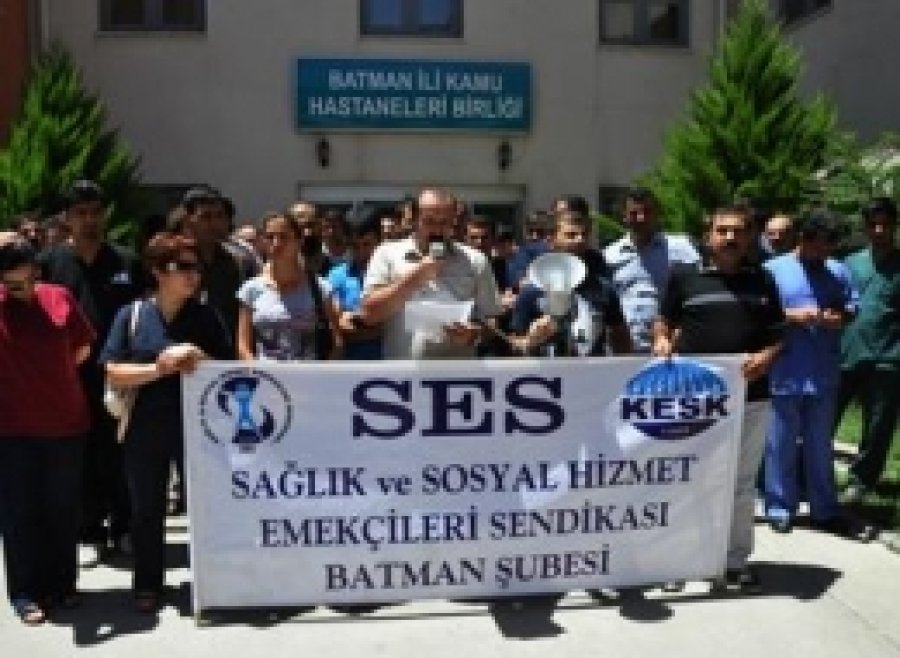 Sağlıkçılardan Şiddete Tepki
