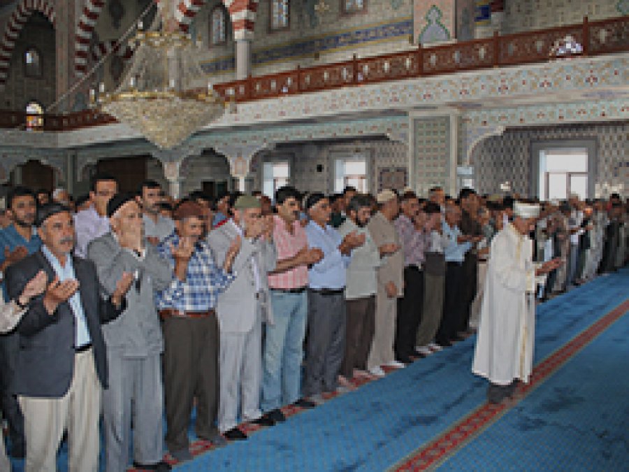Adana'da Gıyabi Cenaze Namazı Kılınacak