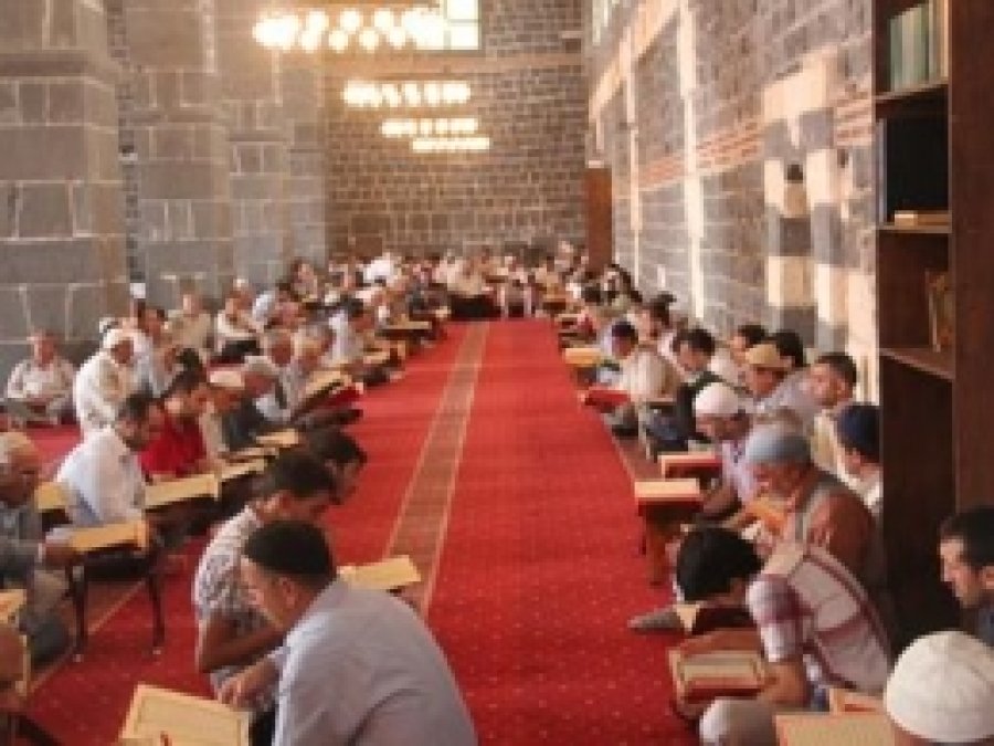 Mukabele Programlarına Yoğun İlgi