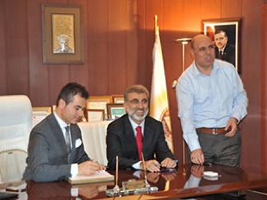 Bakanlar Mardin Belediyesini Ziyaret Etti
