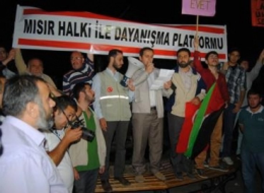 Kütahya'da Mısır İçin Basın Açıklaması Yapıldı