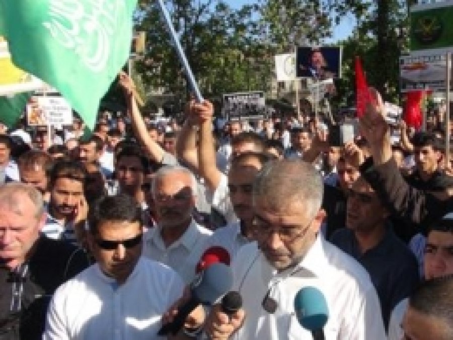 'Müslümanlar Birlikte Hareket Ederek Kurtulabilir'