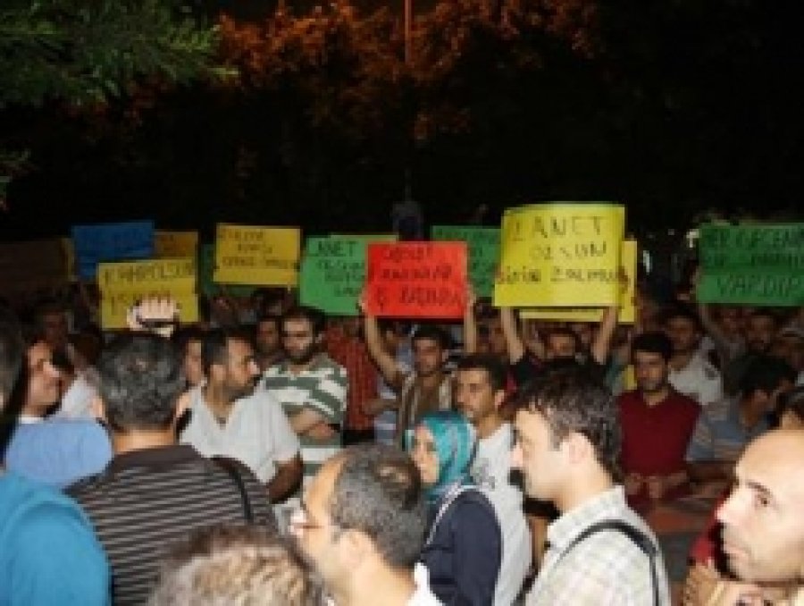 Mersin'de Kitlesel Basın Açıklaması