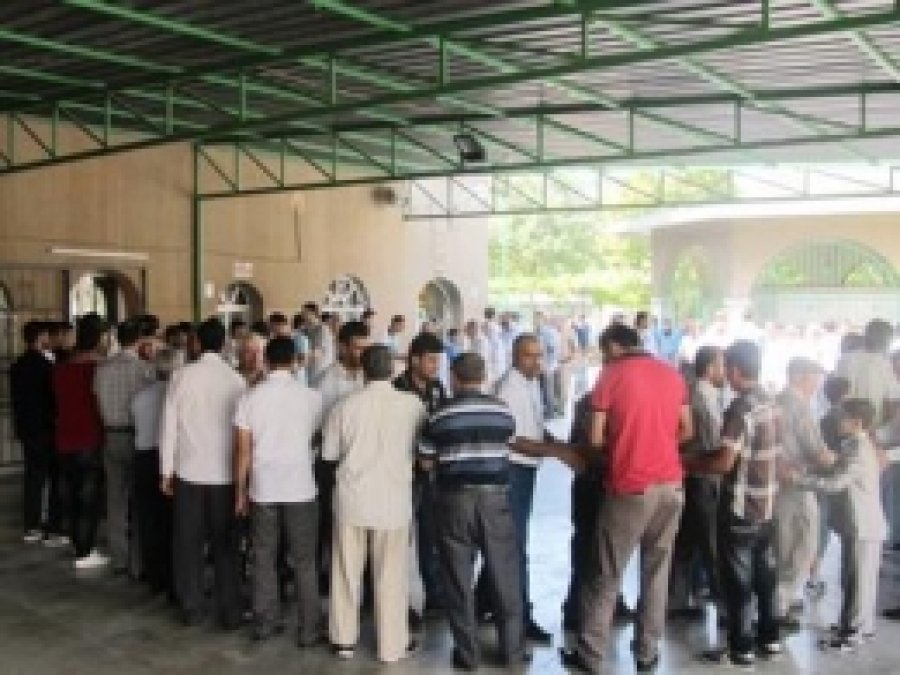 İzmirli Peygamber Sevdalıları Bayramlaştı