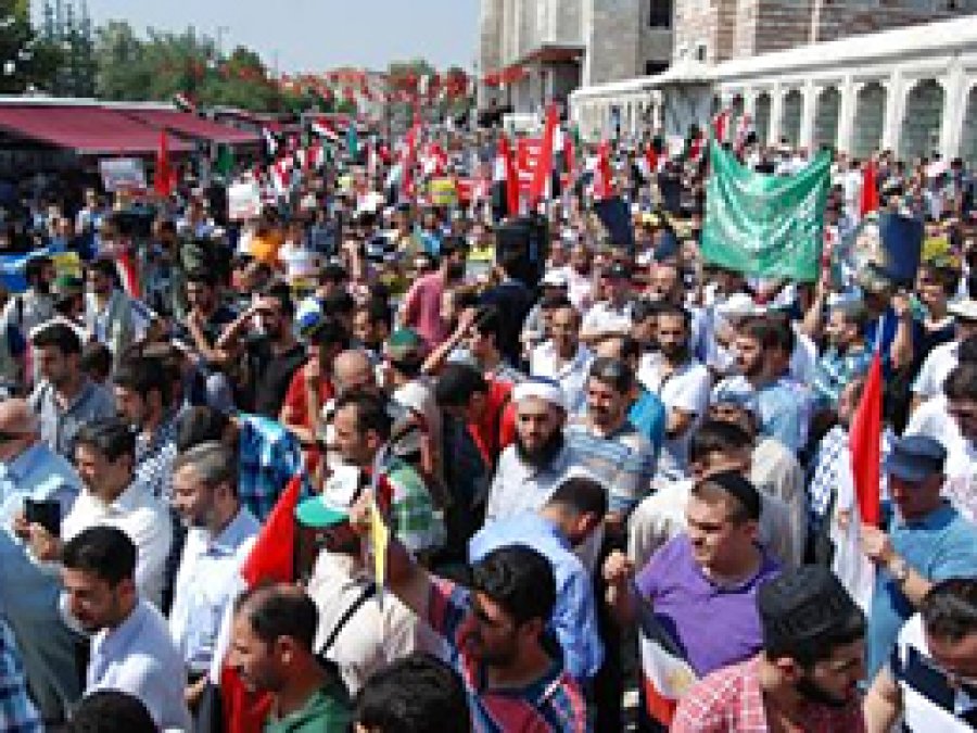 Cuntanın Katliamı İstanbul'da Lanetlendi