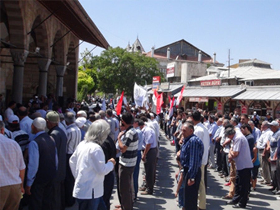 Konya'da Mısır İçin Gıyabi Cenaze Namazı