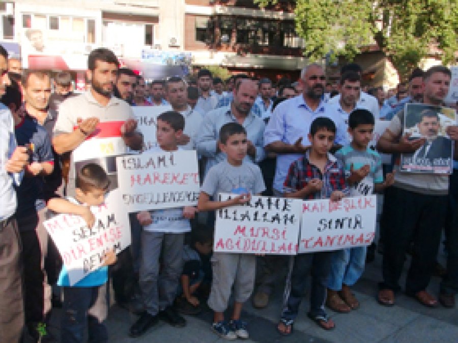 Katliamı Tel'in Eden Antep Halkı Birlik Çağrısı Yaptı