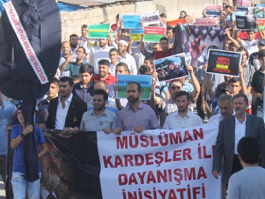 Van Halkı Bm Ofisine Yürüdü