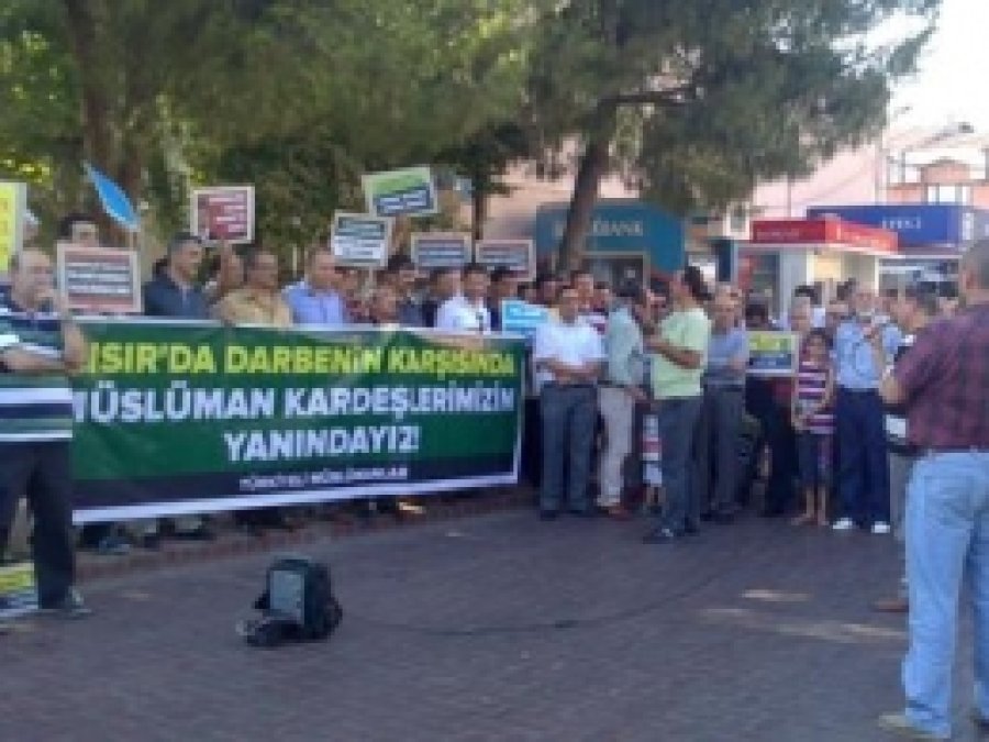 Darbeci Firavunlar Döktükleri Kanda Boğulacaklar!