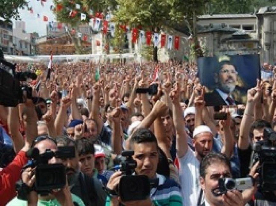"Katledilen Ihvan Değil, İnsanlıktır"