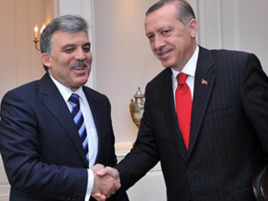 Tarabya Köşkü'ndeki Mısır Zirvesi Ertelendi