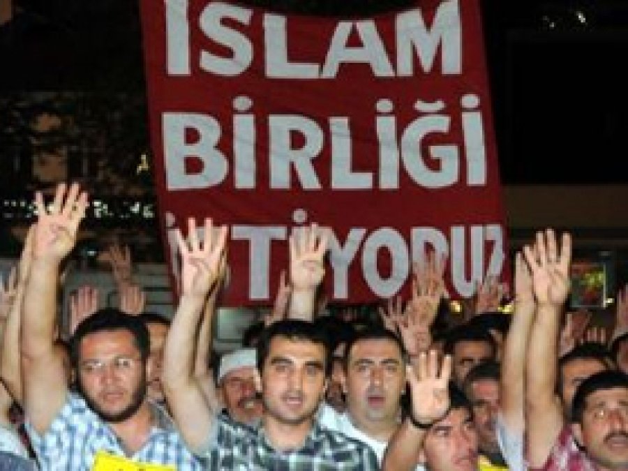 Yurt Genelinde Katliam Protestoları Sürüyor