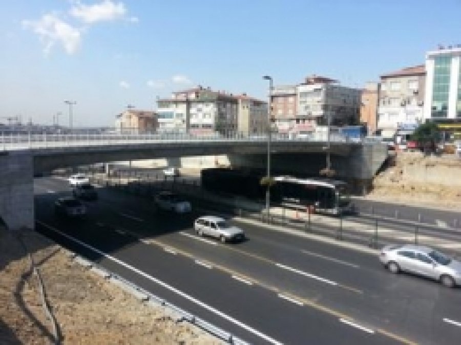 Okmeydanı Talatpaşa Köprüsü Yenilendi