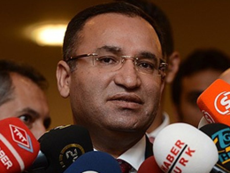 Bozdağ; Darbeciler Kahire'de Buluşuyor