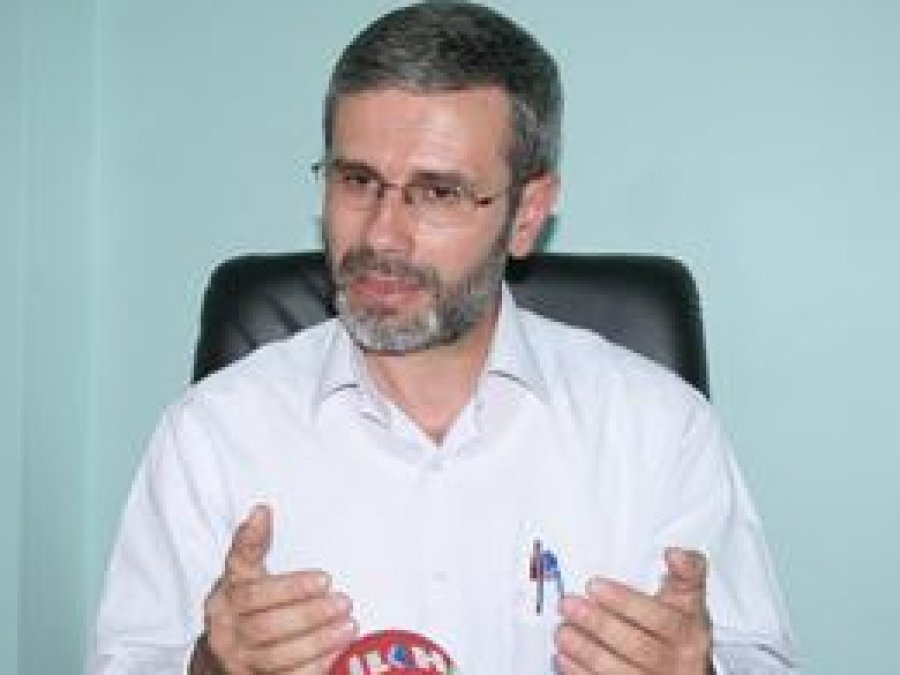 "Medya Çok Güçlü Bir Silahtır"
