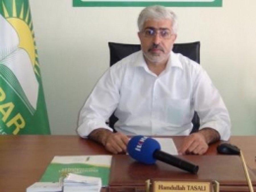 'Halkımıza Hizmetkar Olmak İçin Siyaset Yapıyoruz'