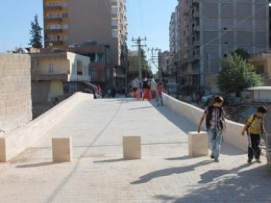 Kızıltepe'deki Tarihi Taş Köprü Restore Edildi  