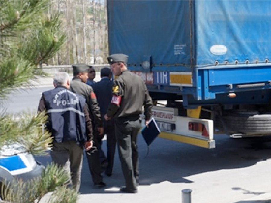 'Hatay'da Silah Yüklü TIR' İddiası