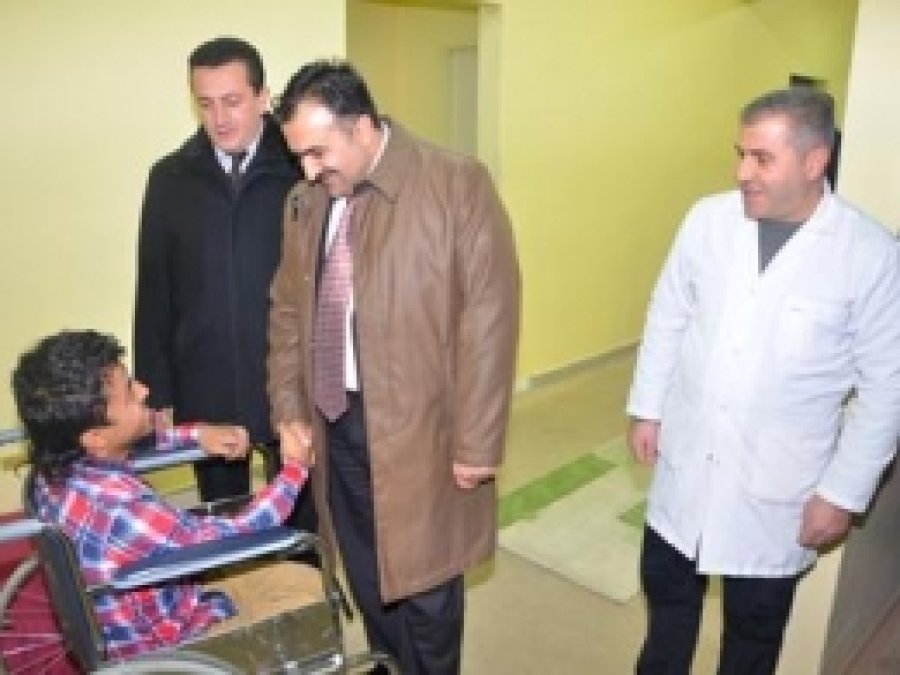 Van Aile Ve Sosyal Politikalar İl Müdürü Erciş'te 