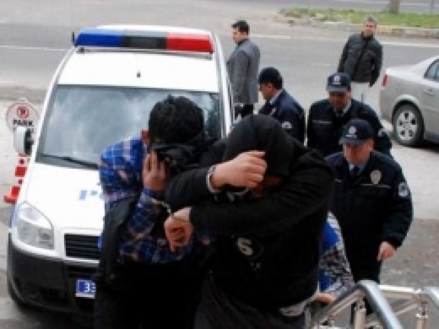 Hırsızlık Baskınlarında 12 Kişi Yakalandı 
