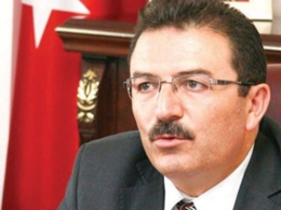 İstihbarat'ta 200 Polisin Görevi Değişti