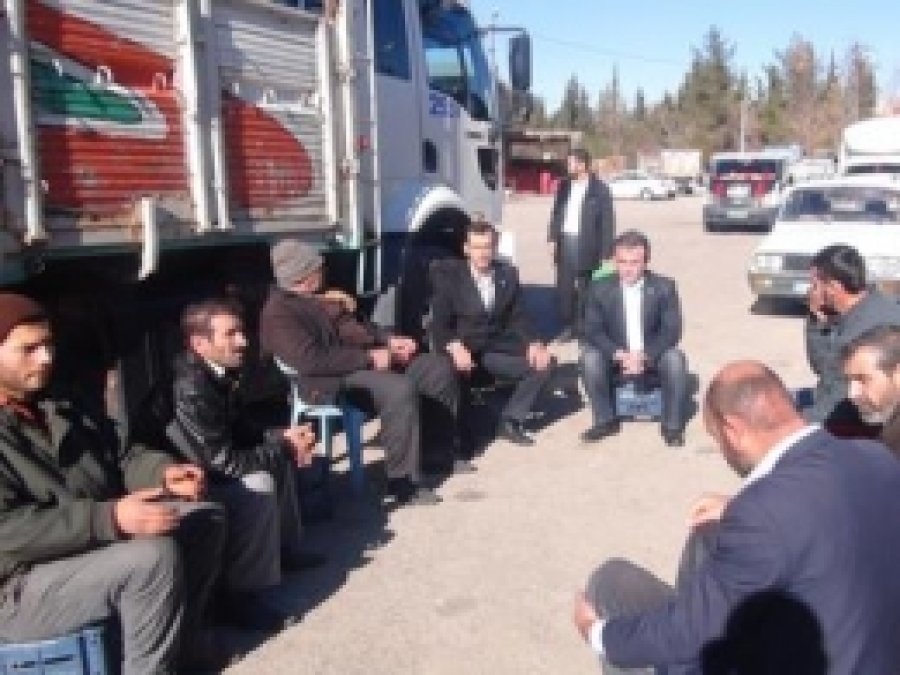 HÜDA PAR Kahta Adayı Esnafı Ziyaret Etti 