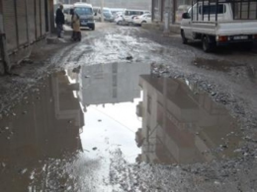 Diyarbakır Sokakları Bakımsız