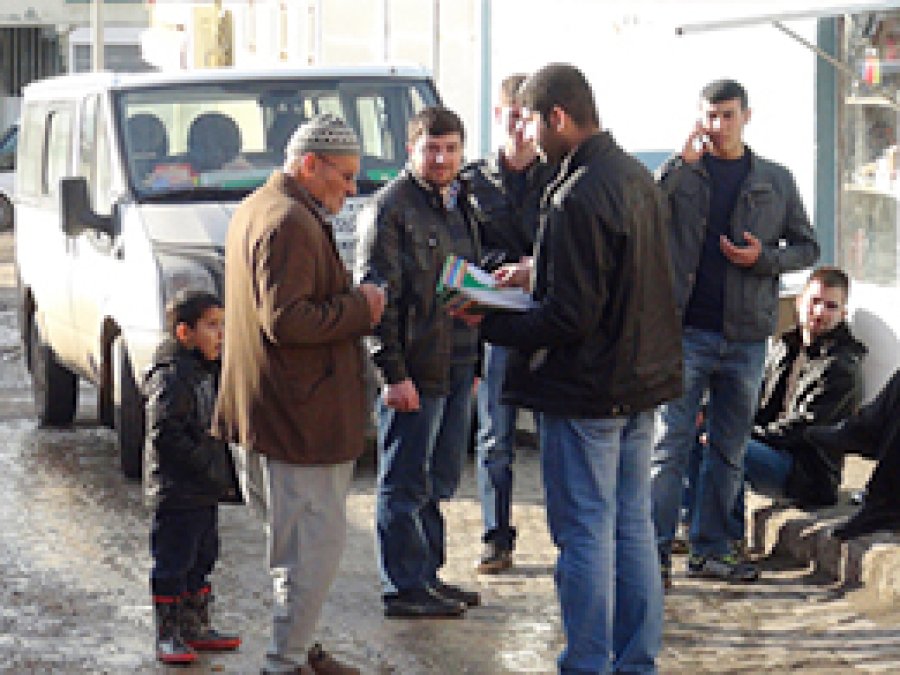 Çınar HÜDA PAR, Kapı Kapı Dolaşarak Programını Anlattı