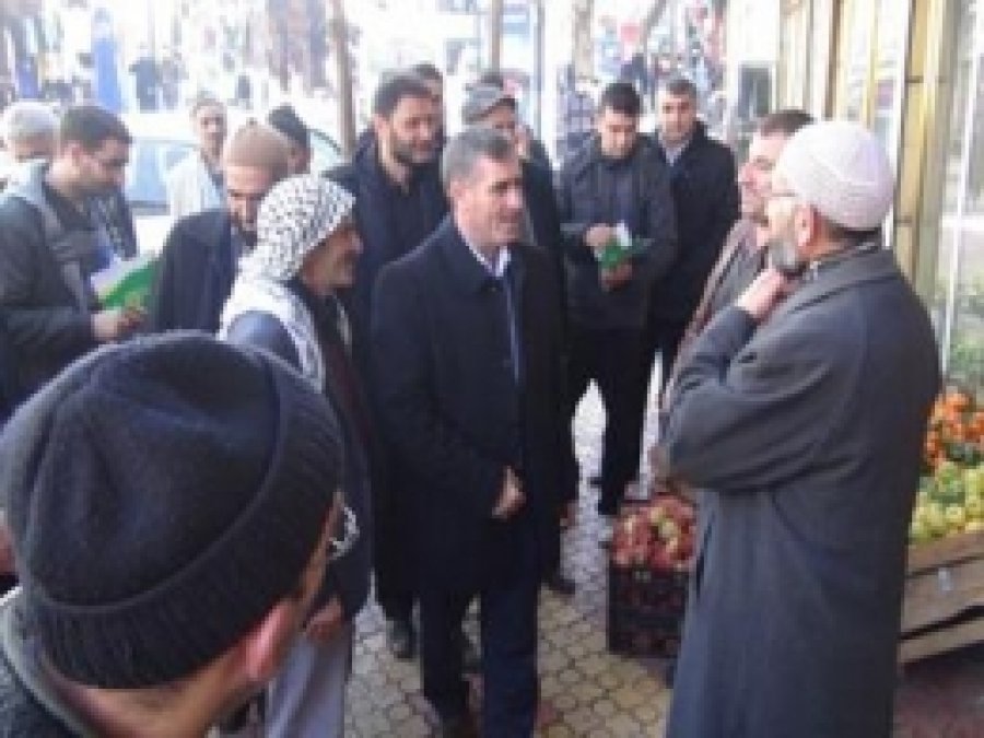 HÜDA PAR Siirt Adayı Esnafı Ziyaret Etti