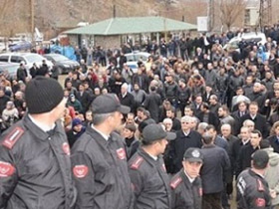 HÜDA PAR Heyetine Güvenlikçi Engeli