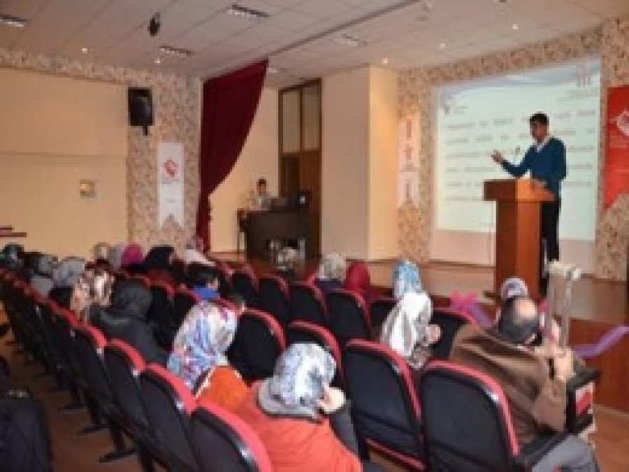 Van'da Aile İçi Eğitim Semineri 