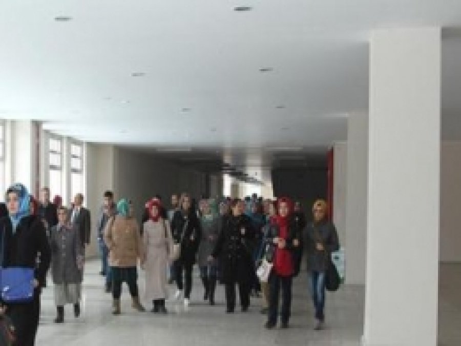 İmam Hatip Lisesi Öğrencileri BEÜ'yü Gezdi 